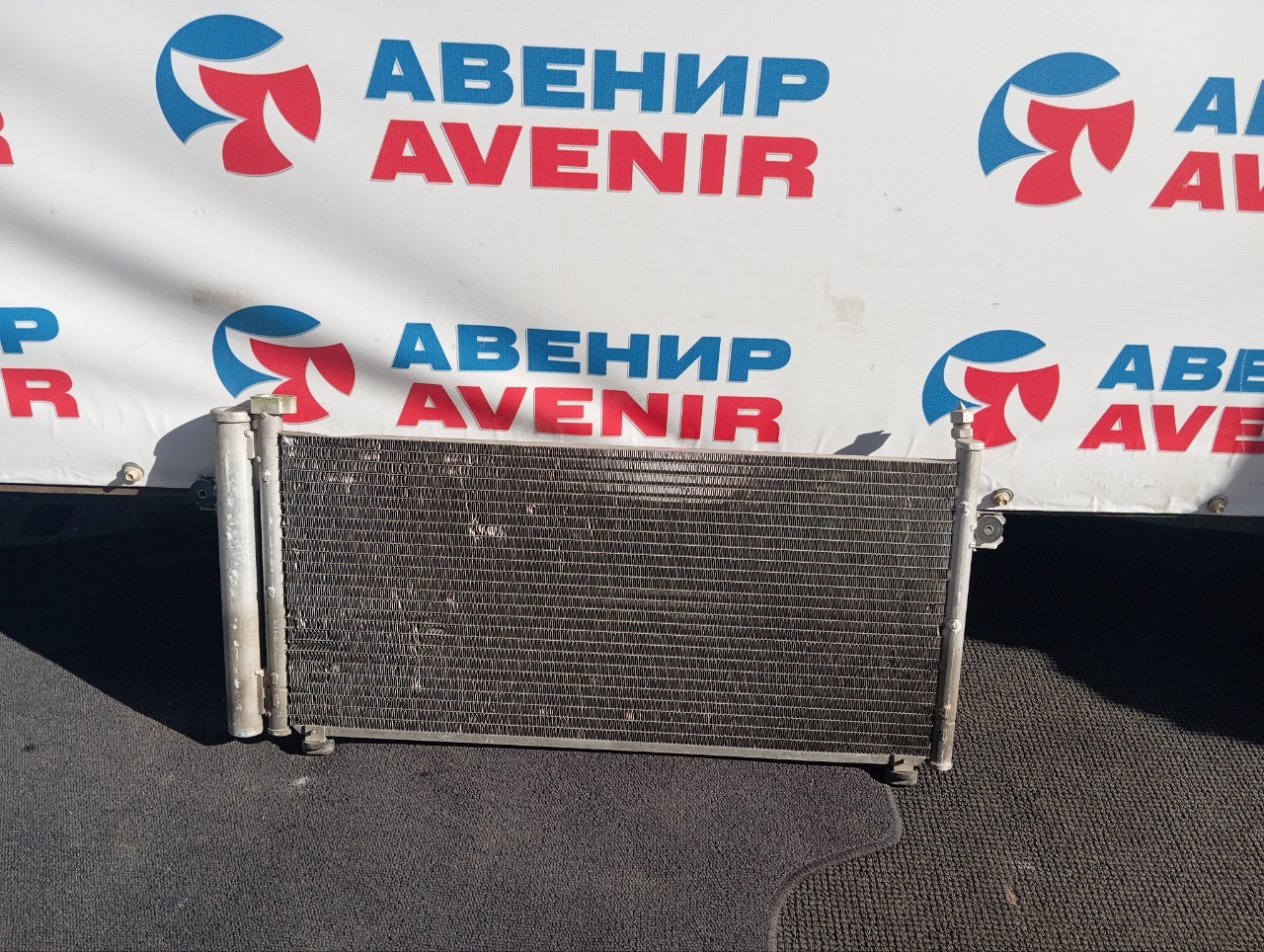 Радиатор кондиционера NISSAN MARCH AK11 CGA3DE (б/у)