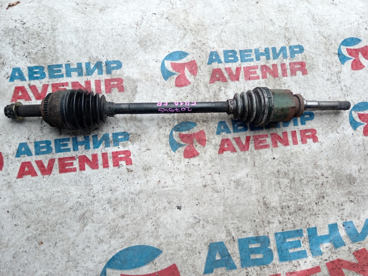 Привод MITSUBISHI DIAMANTE F41A 6G73 передний правый (б/у)