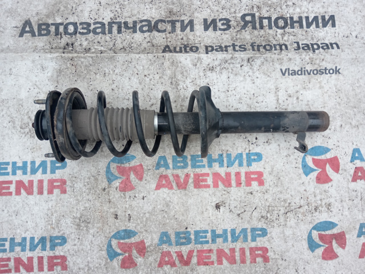 Стойка HONDA HR-V GH4 D16A передняя правая (б/у)
