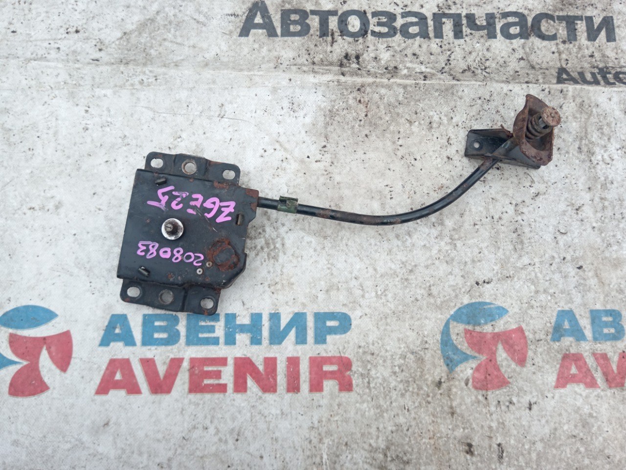 Крепление запаски TOYOTA WISH ZGE25 2ZRFAE (б/у)