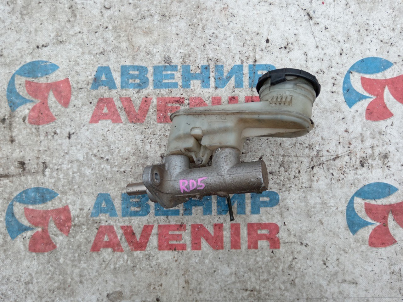 Главный тормозной цилиндр HONDA CR-V RD4 K24A (б/у)