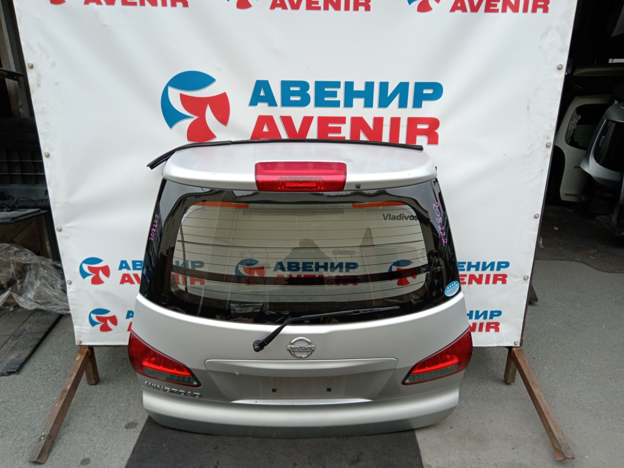 Дверь задняя NISSAN WINGROAD Y12 задняя (б/у)