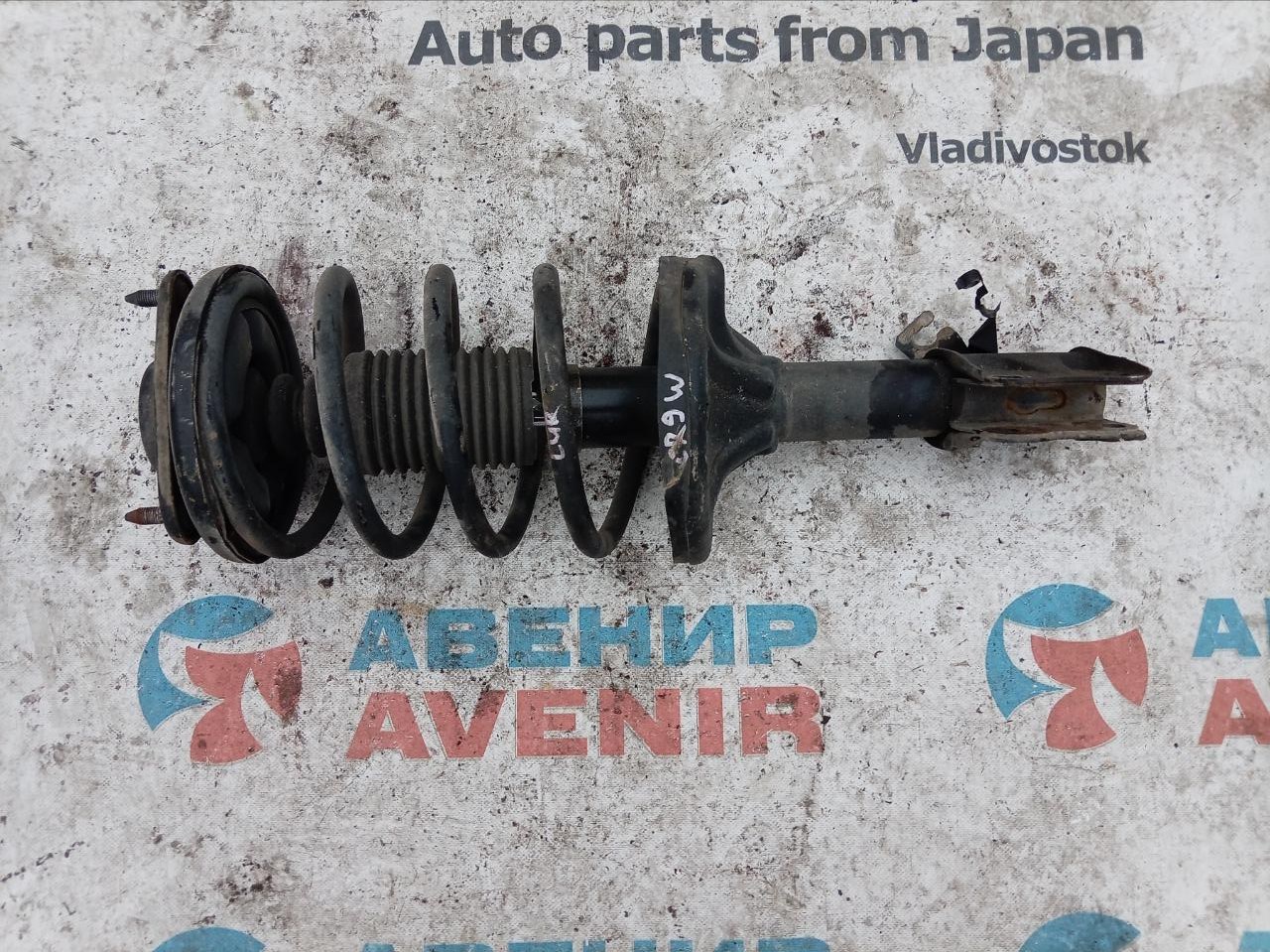 Стойка MITSUBISHI DION CR9W передняя правая (б/у)