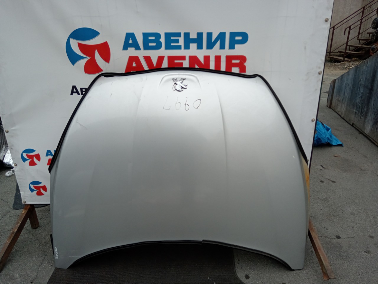 Капот PEUGEOT 508SW D5F (б/у)