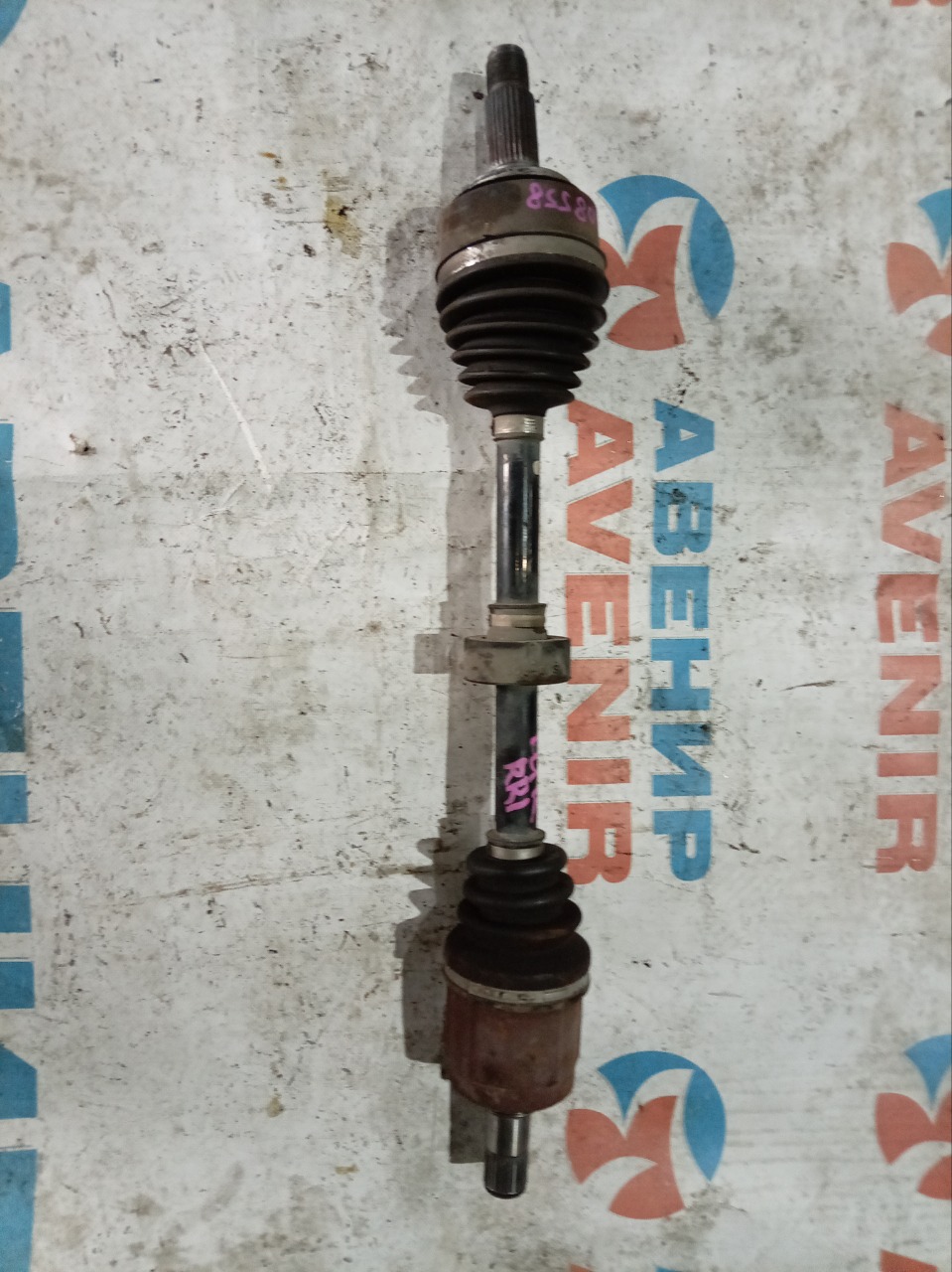 Привод HONDA ELYSION RR1 K24A передний левый (б/у) Привод HONDA ELYSION RR1 K24A передний левый (б/у)