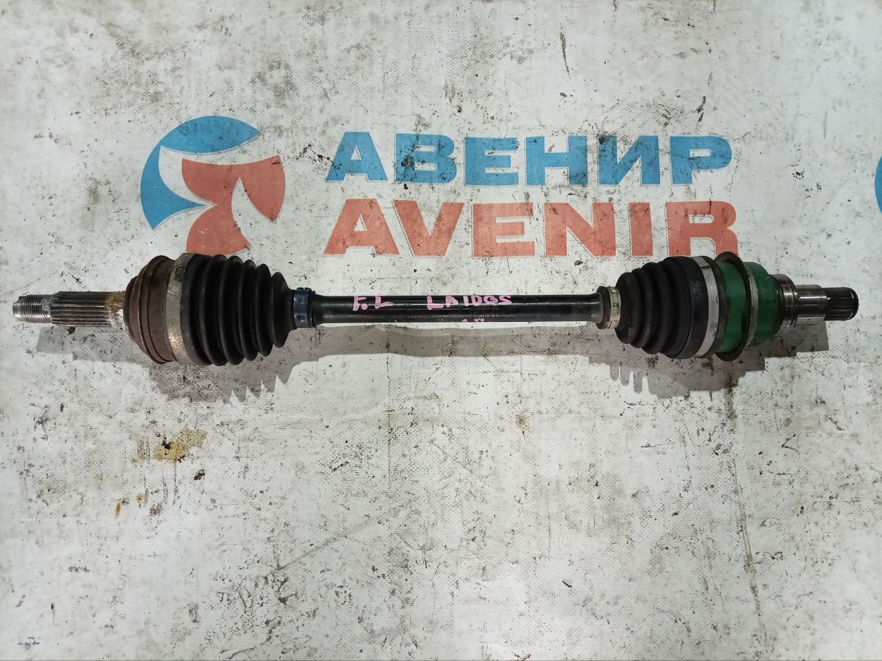 Привод DAIHATSU MOVE LA100S KF передний левый (б/у)