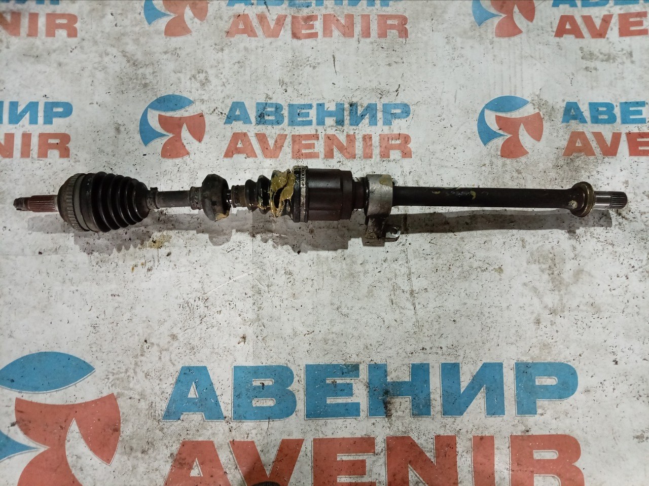 Привод HONDA STREAM RN3 K20A передний правый (б/у)