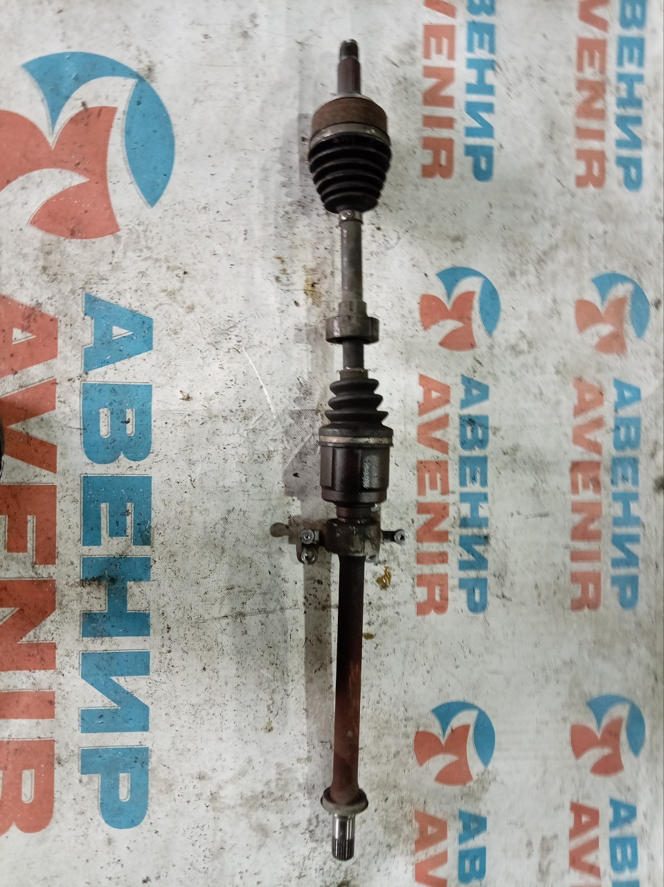 Привод HONDA ELYSION RR1 K24A передний правый (б/у) Привод HONDA ELYSION RR1 K24A передний правый (б/у)