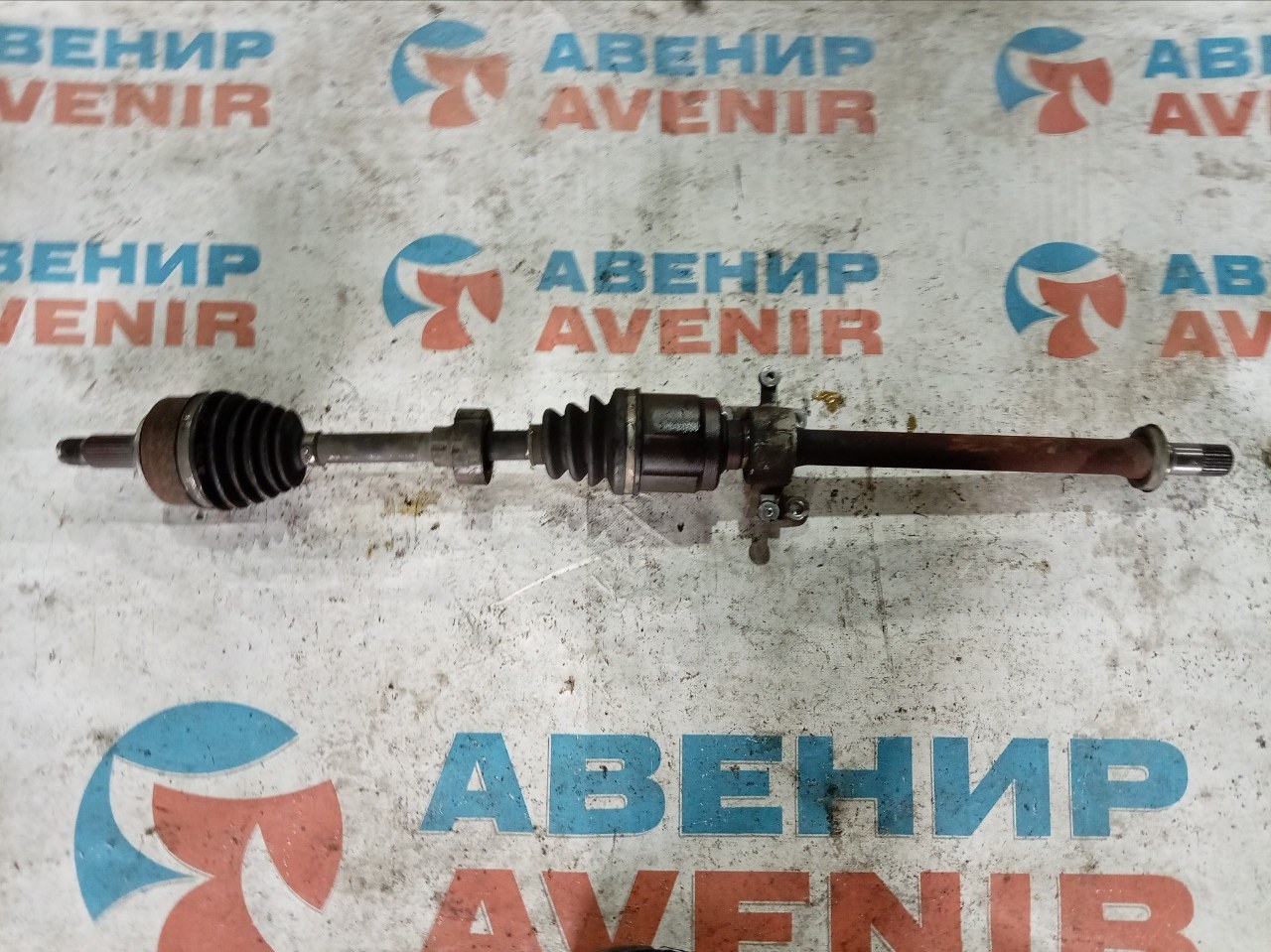 Привод HONDA ELYSION RR1 K24A передний правый (б/у) Привод HONDA ELYSION RR1 K24A передний правый (б/у)