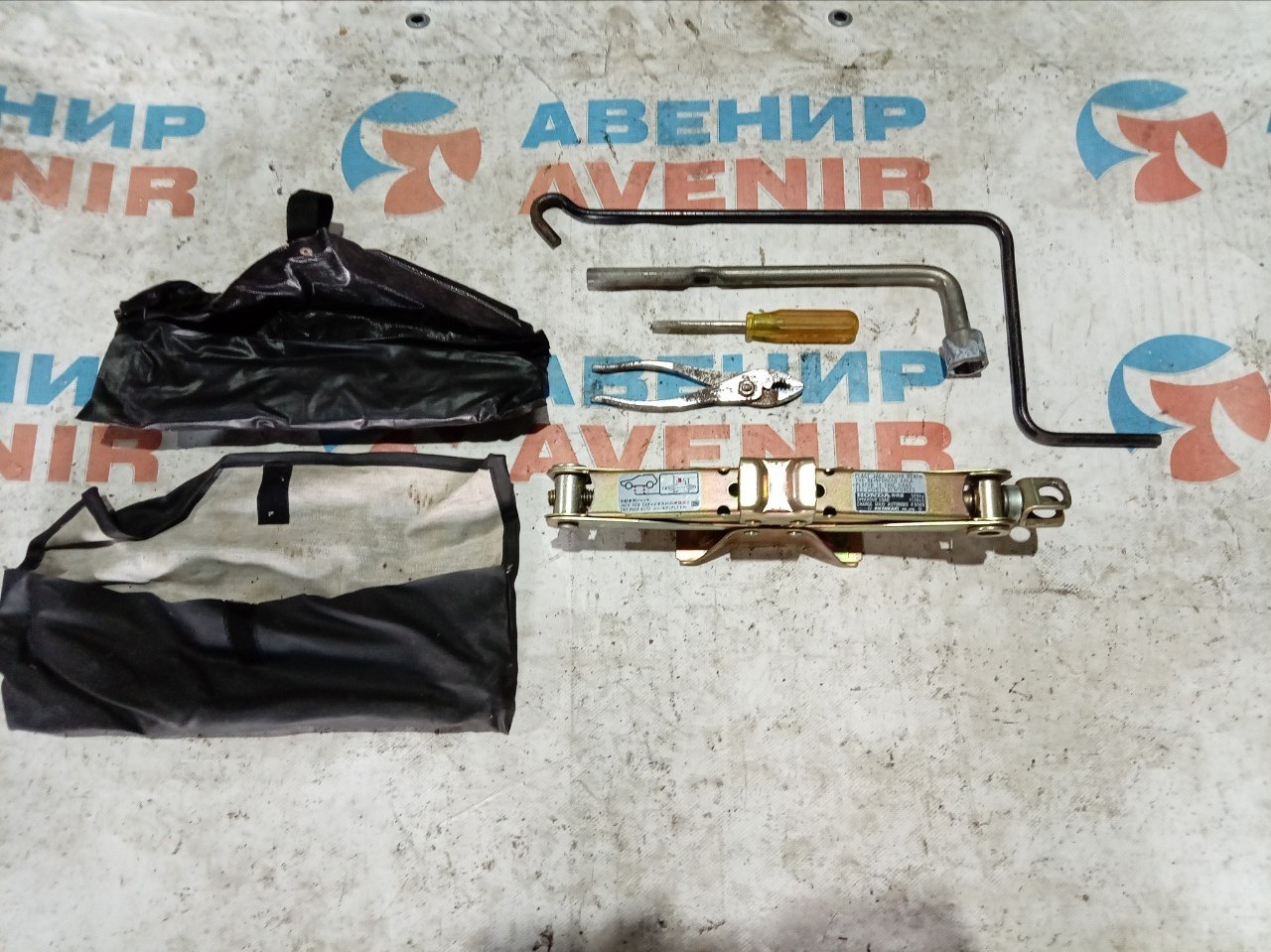 Домкрат HONDA CIVIC EG4 D15B (б/у)