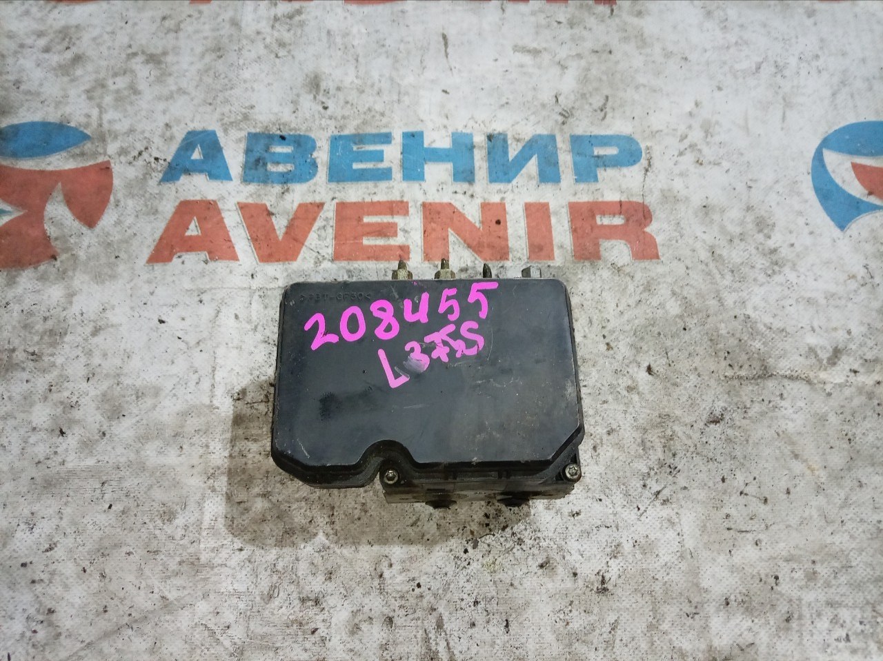 Блок abs DAIHATSU TANTO L375S KF VE (б/у) Блок abs DAIHATSU TANTO L375S KF VE (б/у)