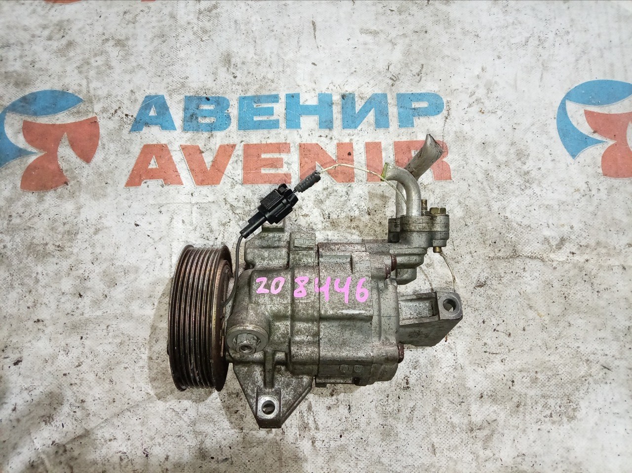 Компрессор кондиционера NISSAN CUBE YZ11 HR15DE (б/у) Компрессор кондиционера NISSAN CUBE YZ11 HR15DE (б/у)