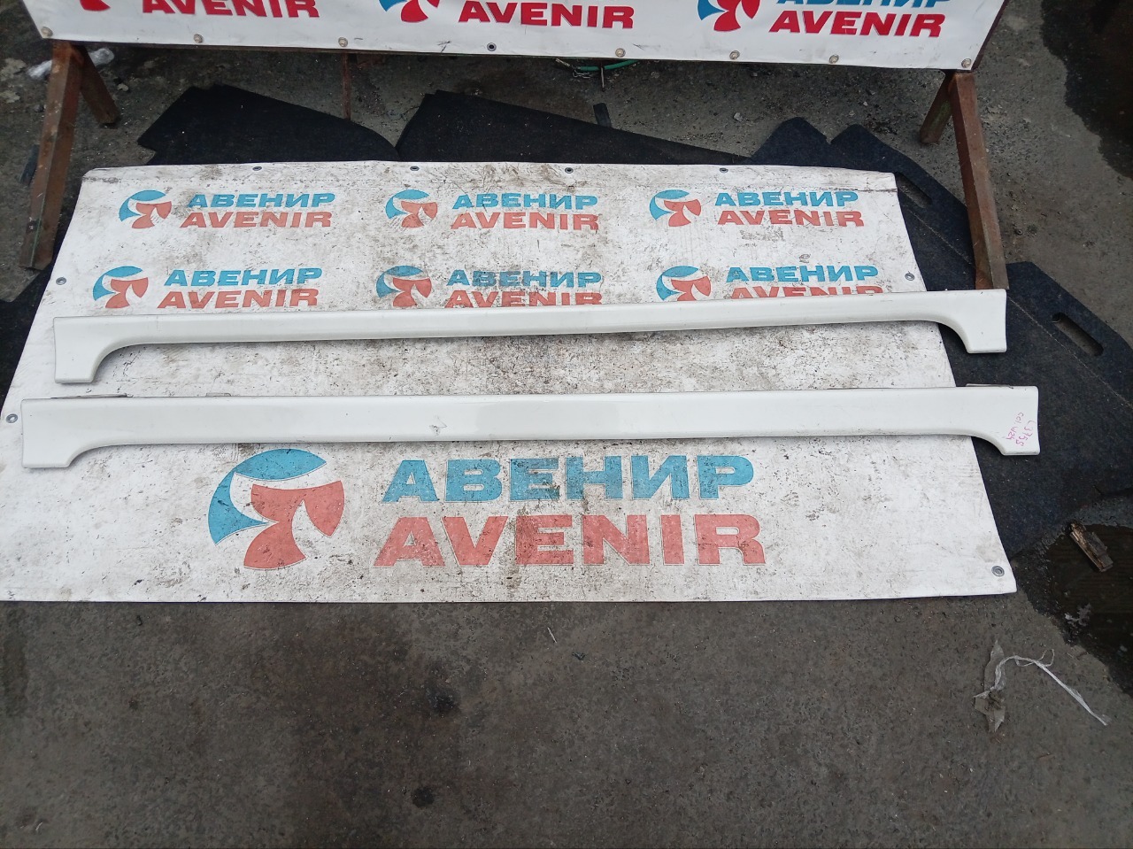 Порог DAIHATSU TANTO L375S KF левый (б/у) Порог DAIHATSU TANTO L375S KF левый (б/у)