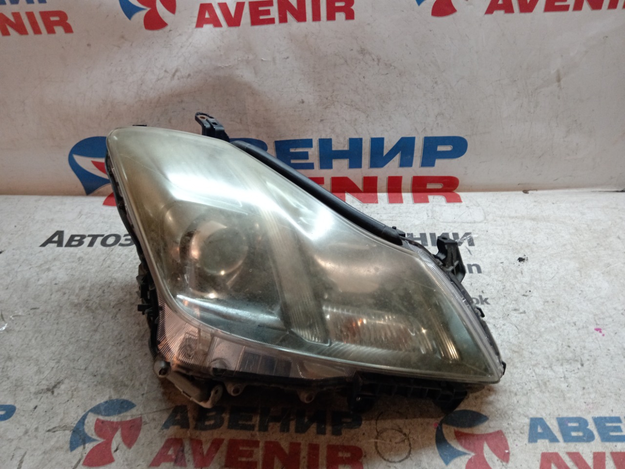 Фара TOYOTA CROWN GRS200 передняя правая (б/у)