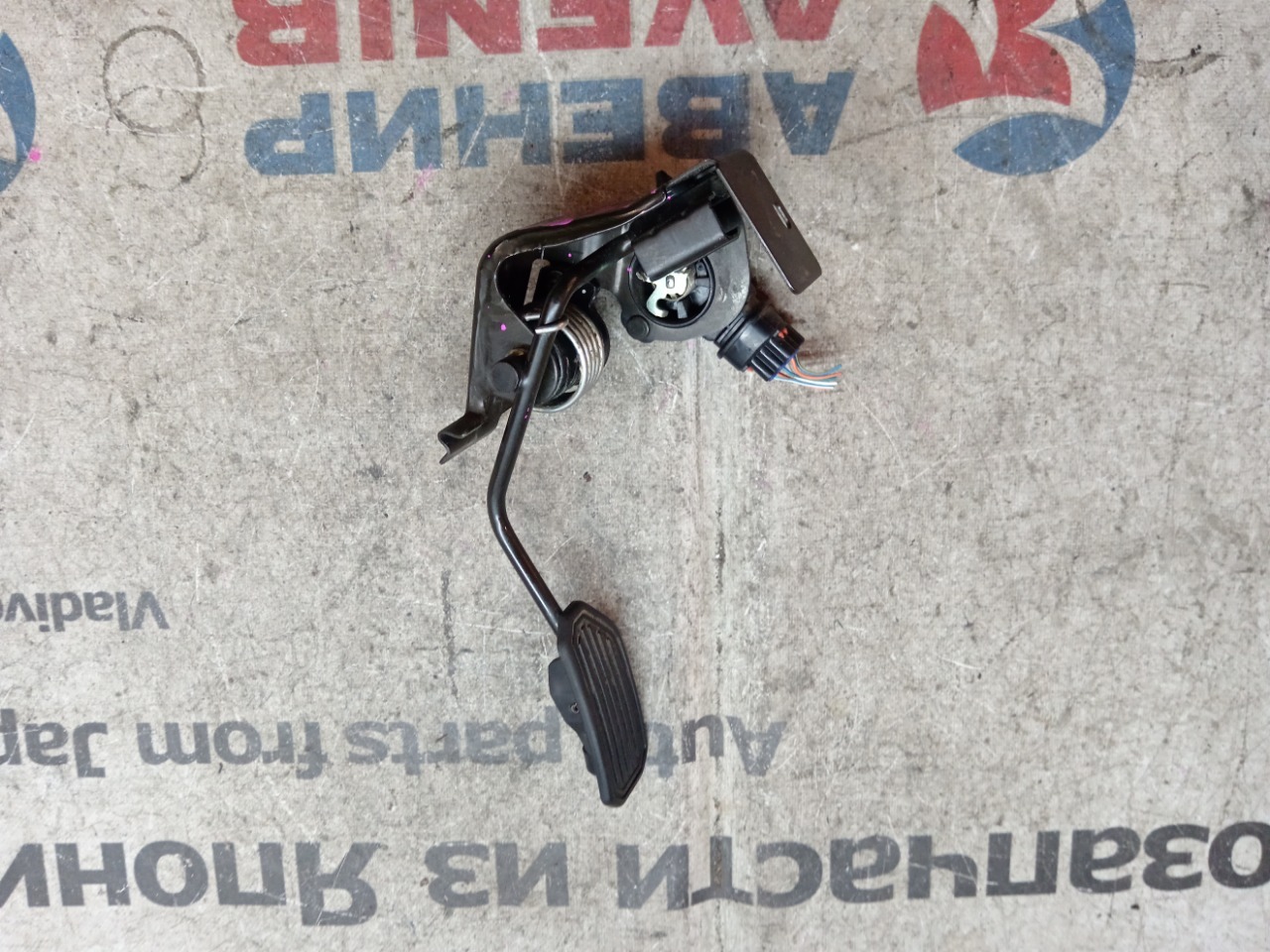 Педаль газа TOYOTA ALPHARD ATH10 2AZ-FXE (б/у)