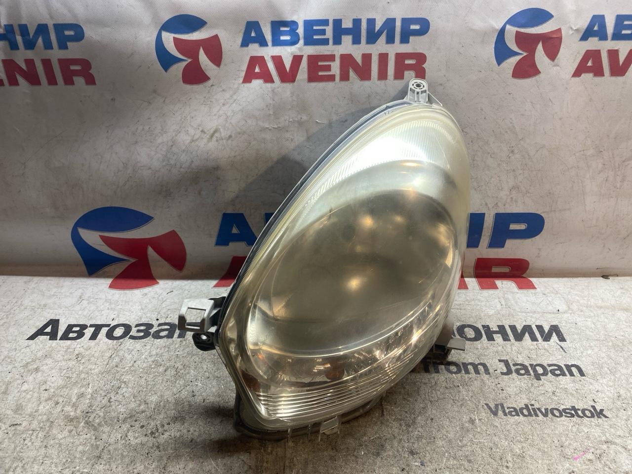 Фара TOYOTA PASSO KGC35 передняя левая (б/у)