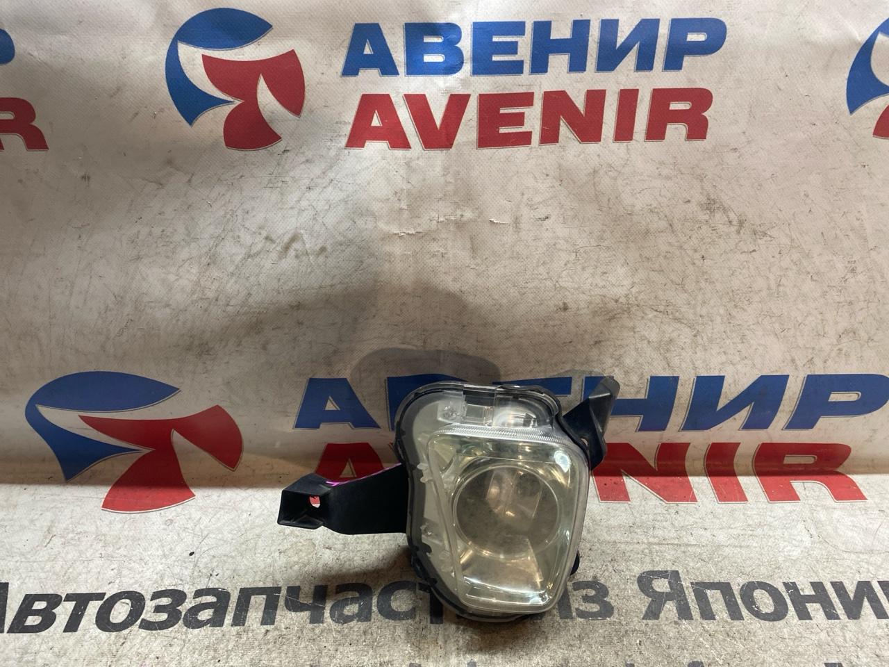 Туманка TOYOTA CROWN GRS201 передняя левая (б/у)