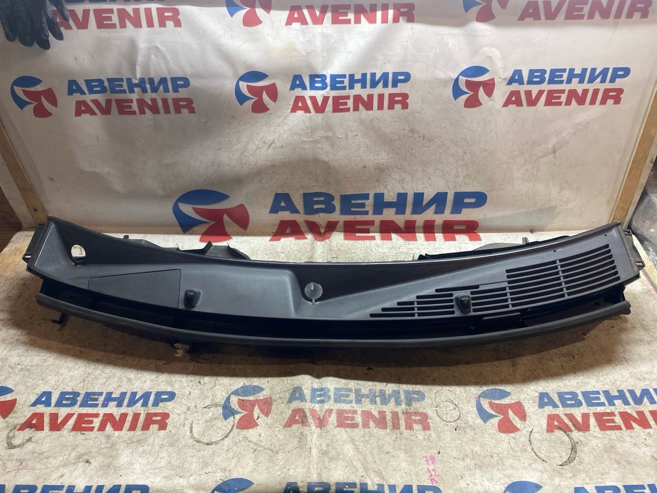 Жабо TOYOTA ROOMY M900A (б/у)