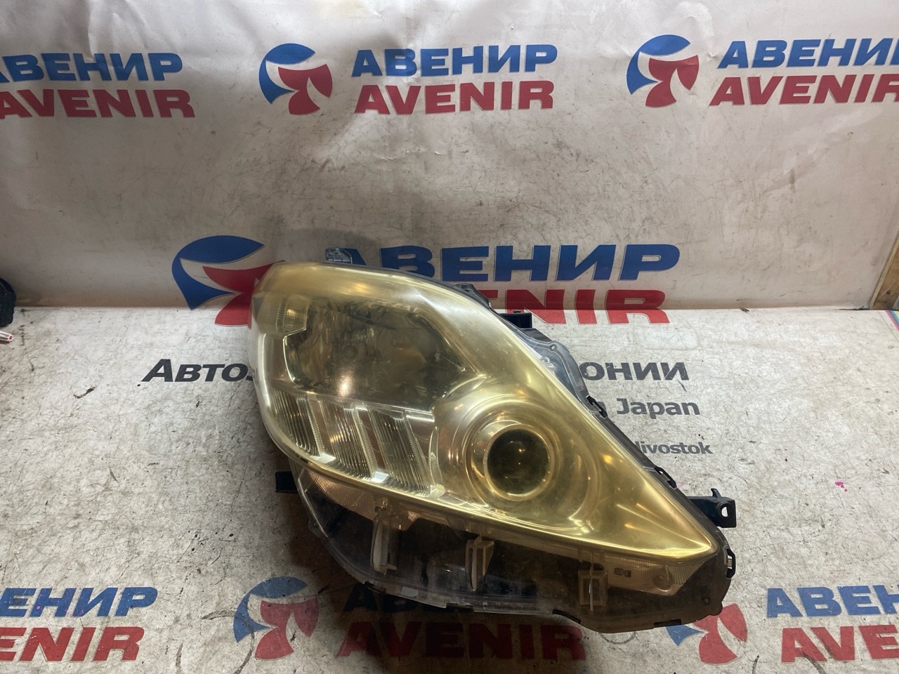 Фара TOYOTA ALPHARD GGH25 передняя правая (б/у)