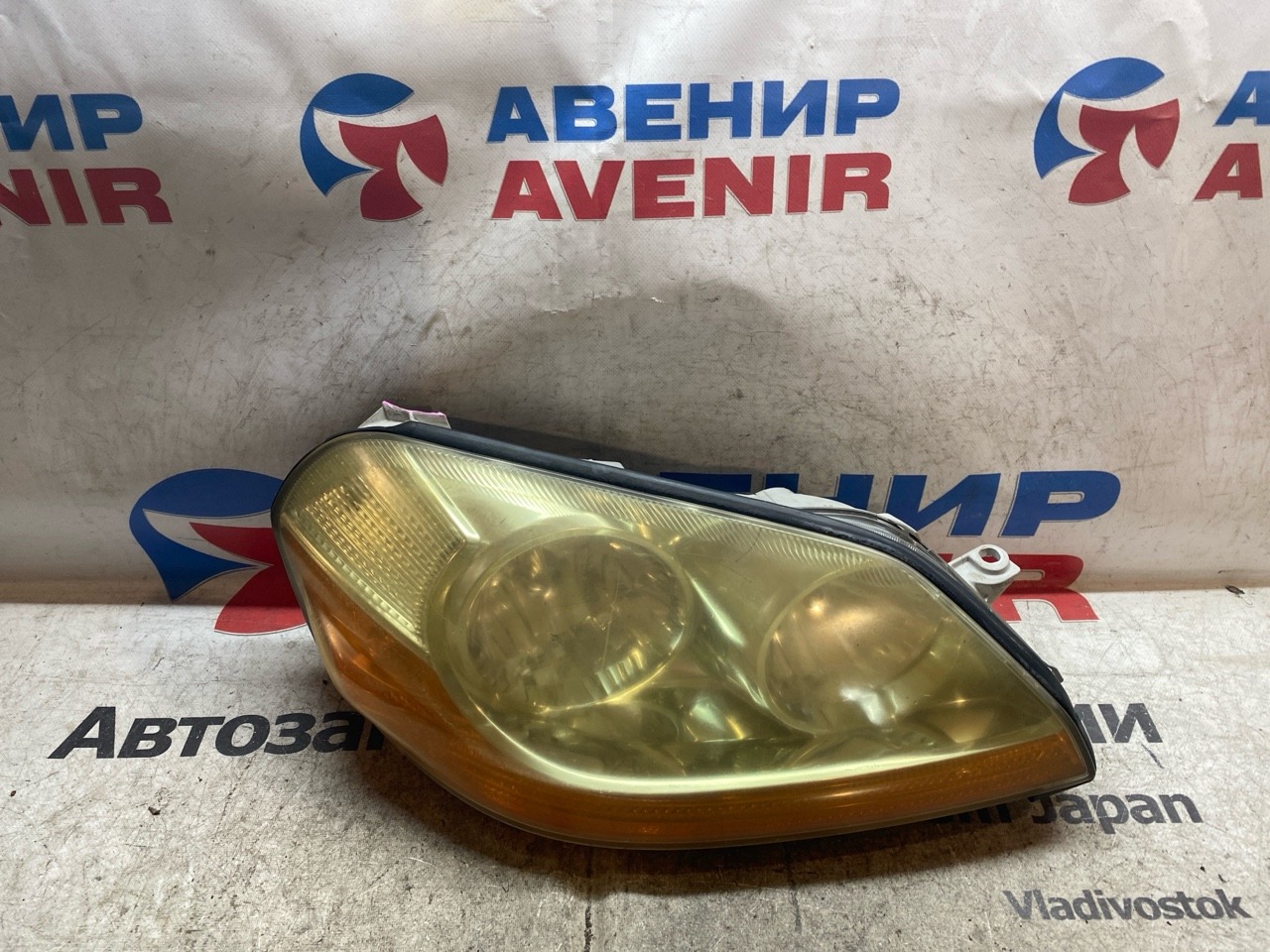 Фара TOYOTA MARK II GX115 передняя правая (б/у)