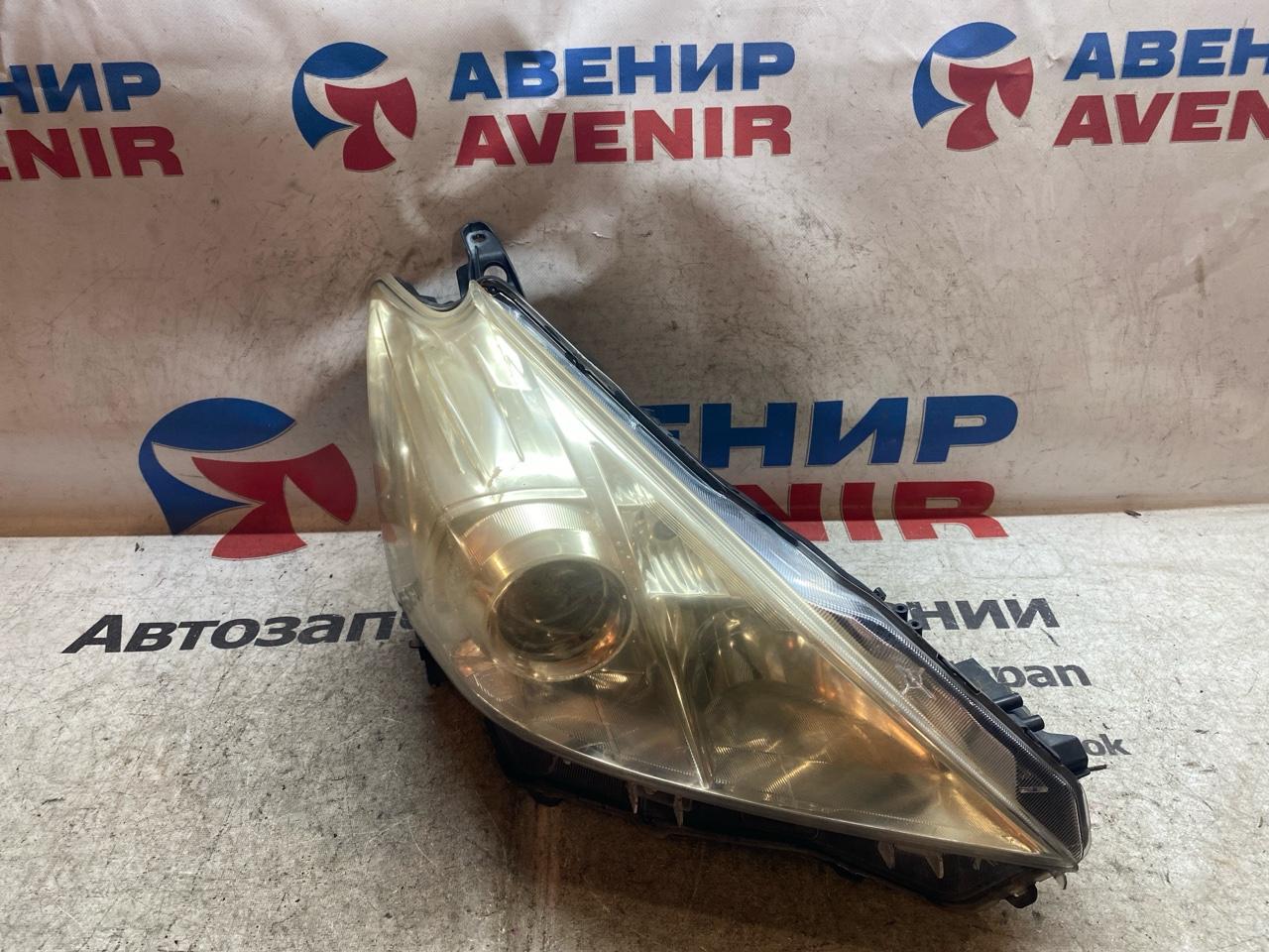 Фара TOYOTA PRIUS A ZVW41 передняя правая (б/у)