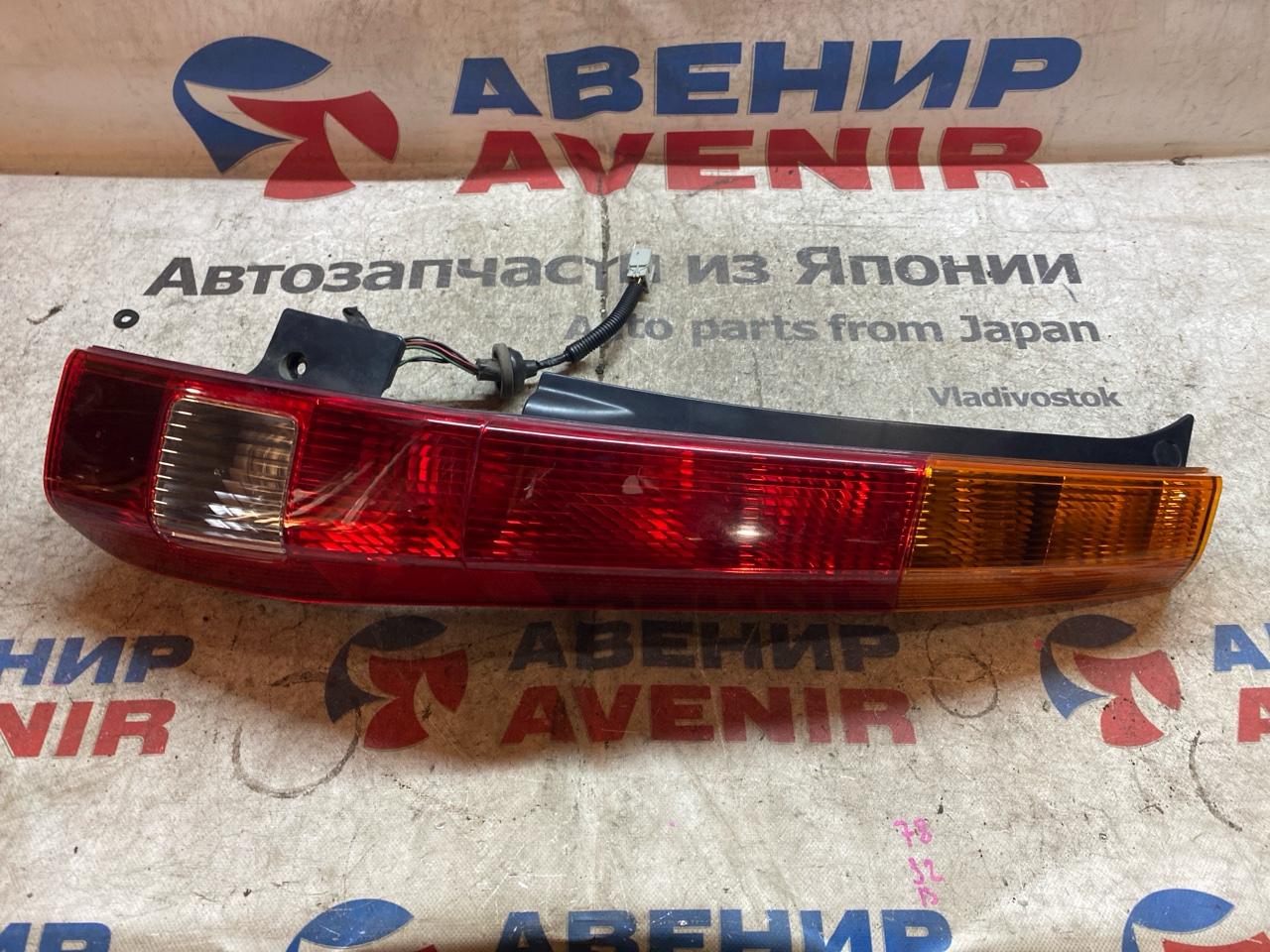 Стоп-сигнал HONDA CR-V RD4 задний правый (б/у)