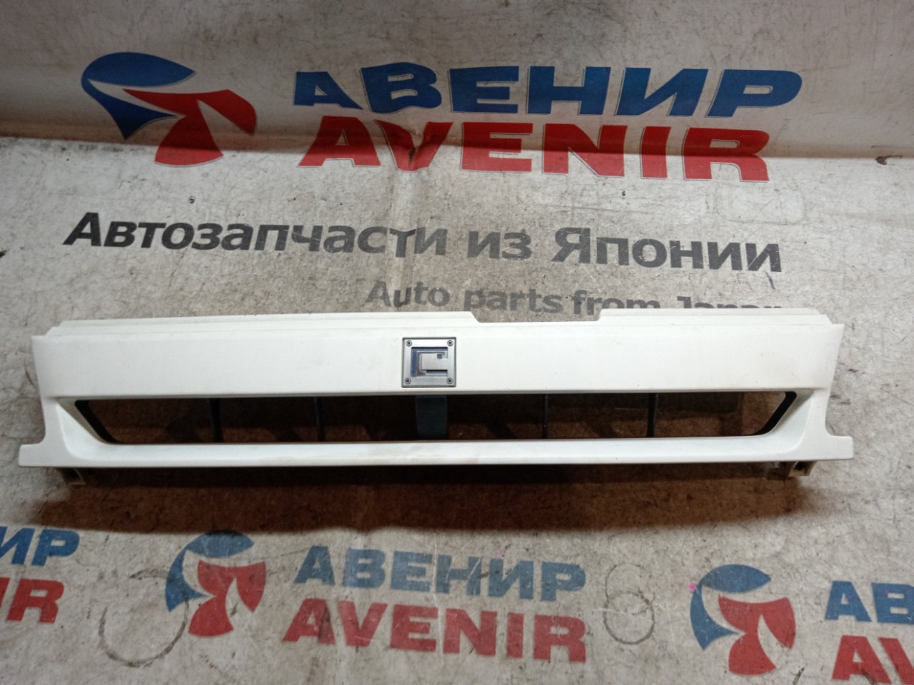 Решетка NISSAN CUBE ANZ10 (б/у)