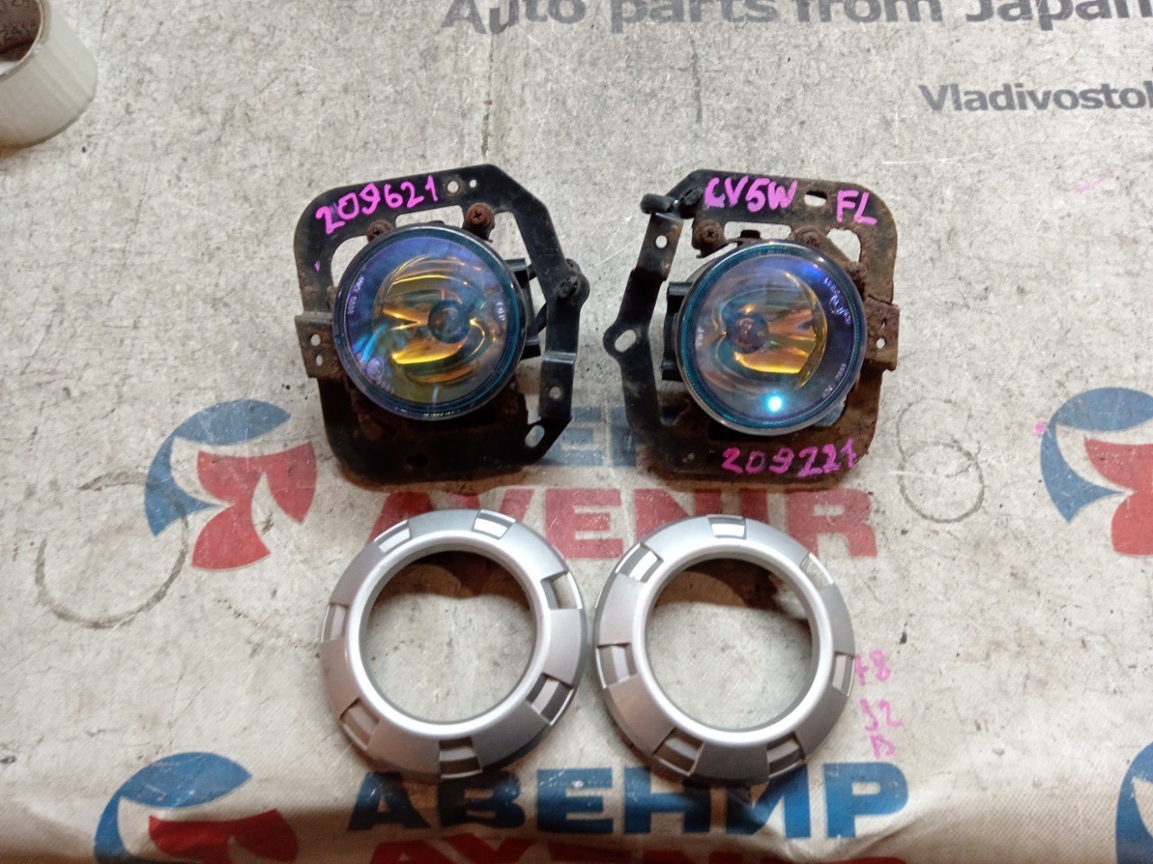 Туманка MITSUBISHI DELICA D:5 CV5W левая (б/у)