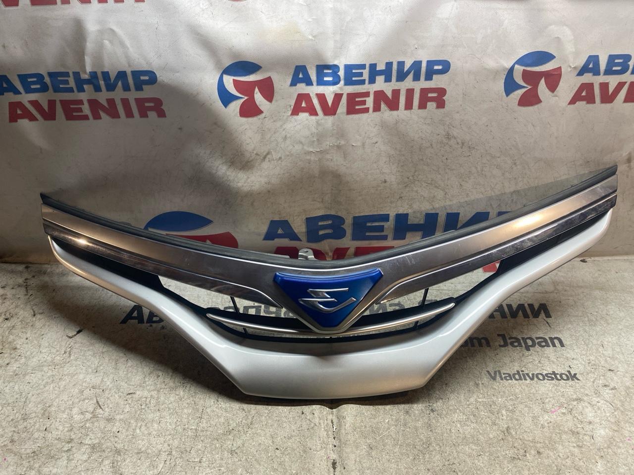 Решетка TOYOTA ESTIMA AHR20 (б/у)