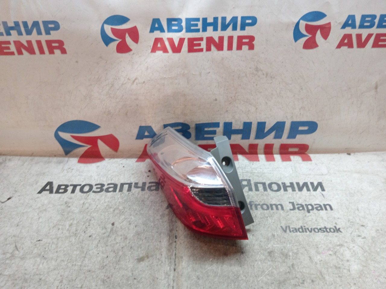 Стоп-сигнал HONDA SHUTTLE GK8 задний левый (б/у)