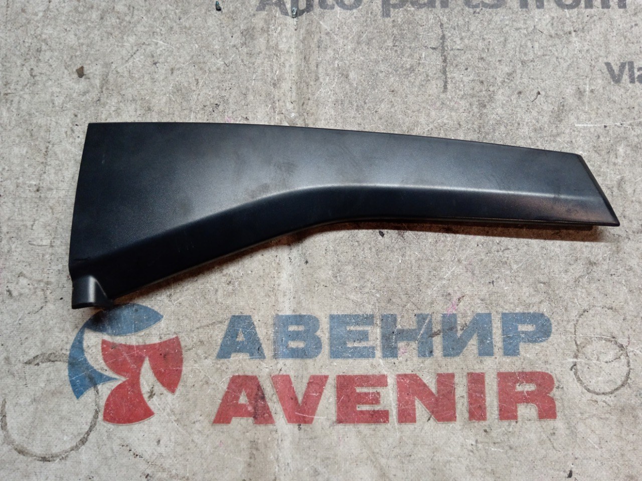 Накладка на дверь HONDA FIT GD1 задняя правая (б/у)