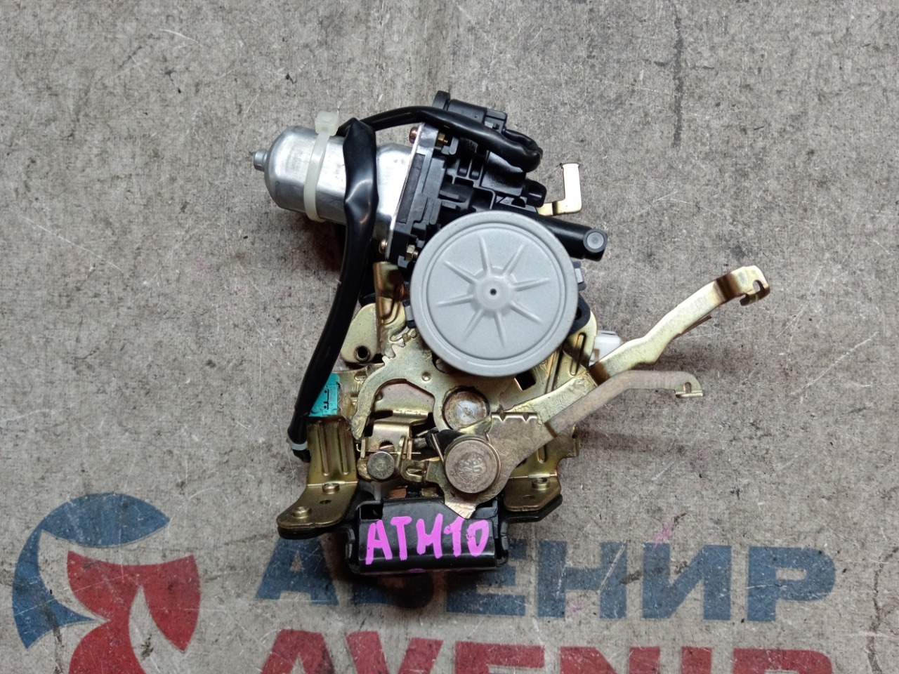 Замок 5-й двери TOYOTA ALPHARD ATH10 (б/у)