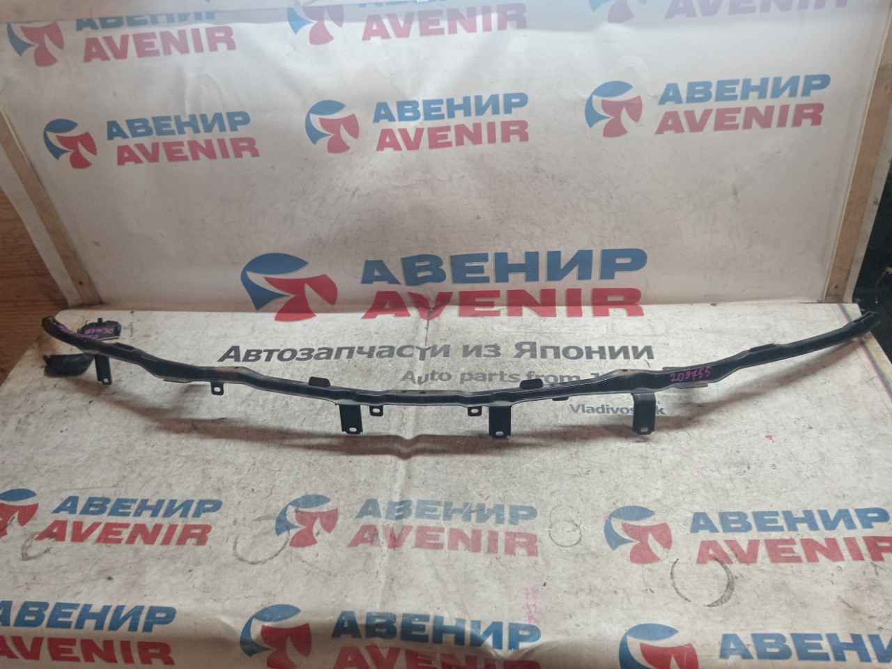 Планка под фары TOYOTA ALPHARD ANH10 передняя (б/у)