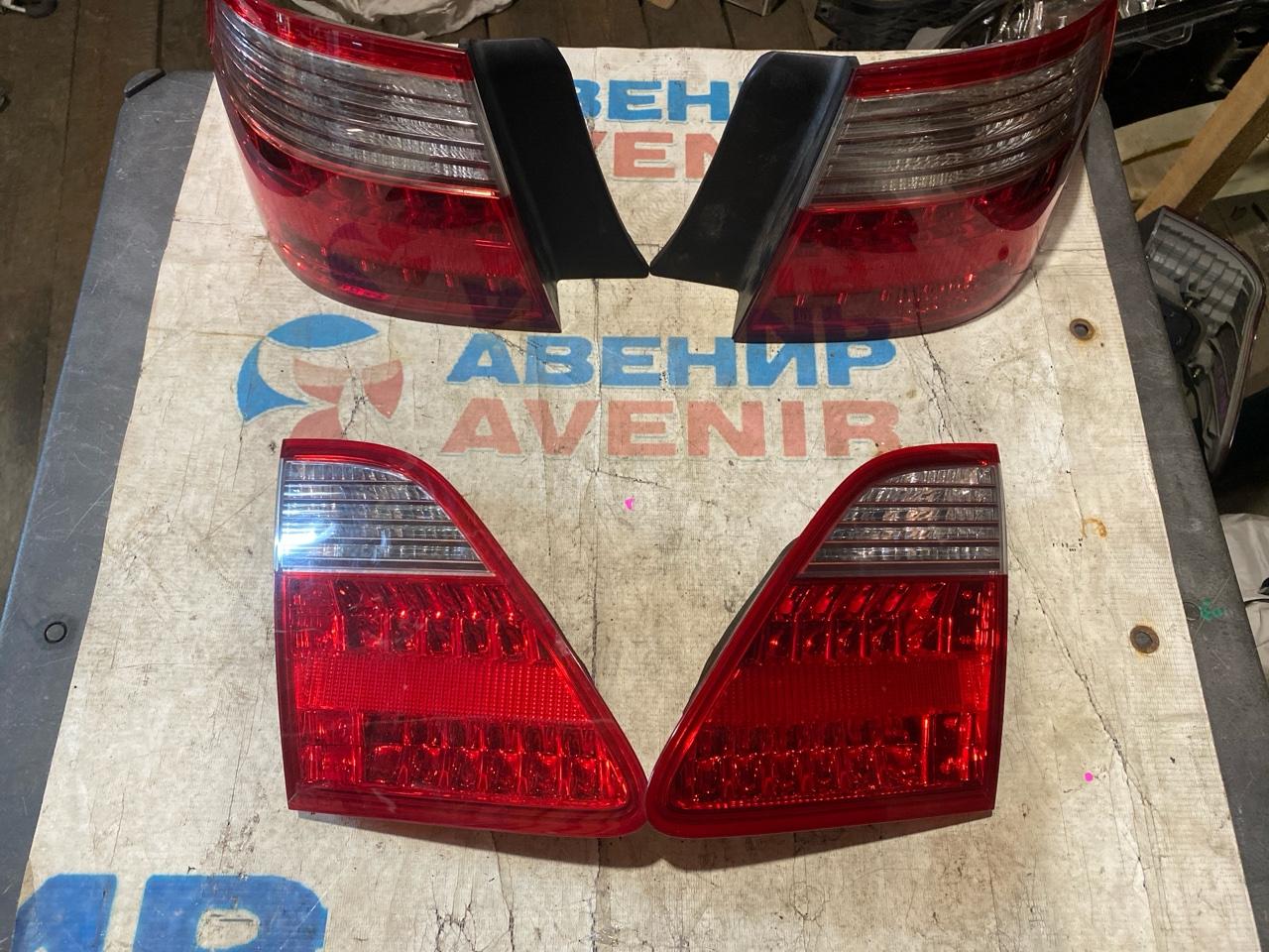 Стоп-сигнал TOYOTA CROWN GRS182 задний левый (б/у)