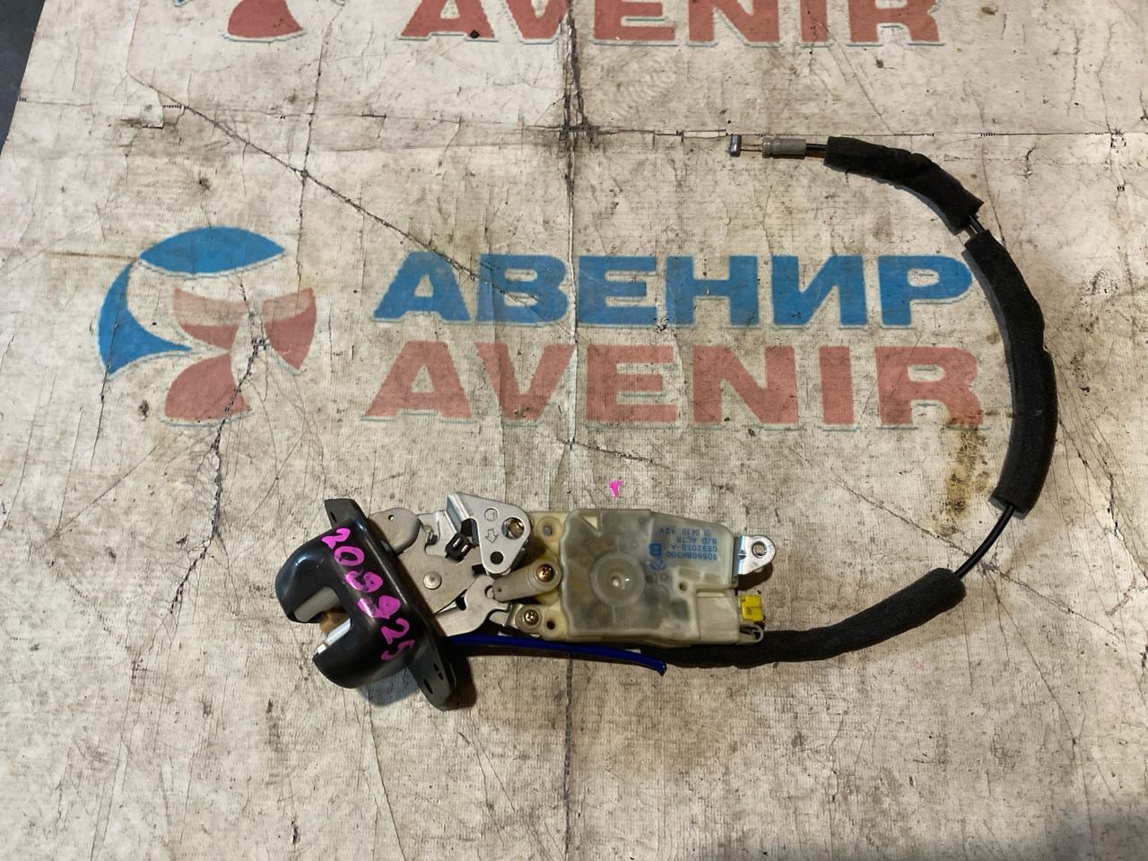 Замок 5-й двери NISSAN X-TRAIL NT30 (б/у)