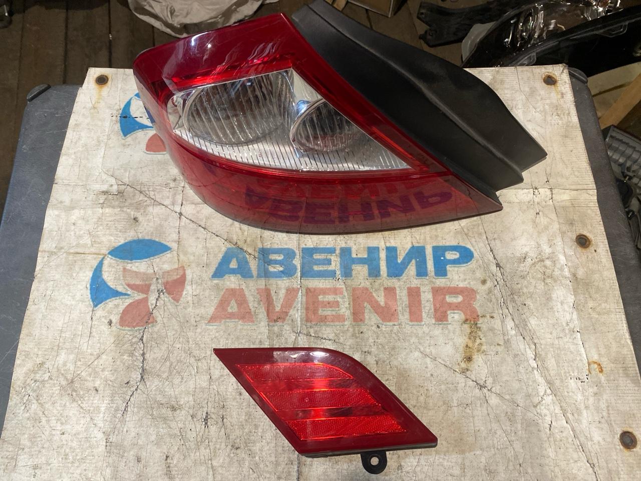 Стоп-сигнал NISSAN CIMA GF50 задний левый (б/у)