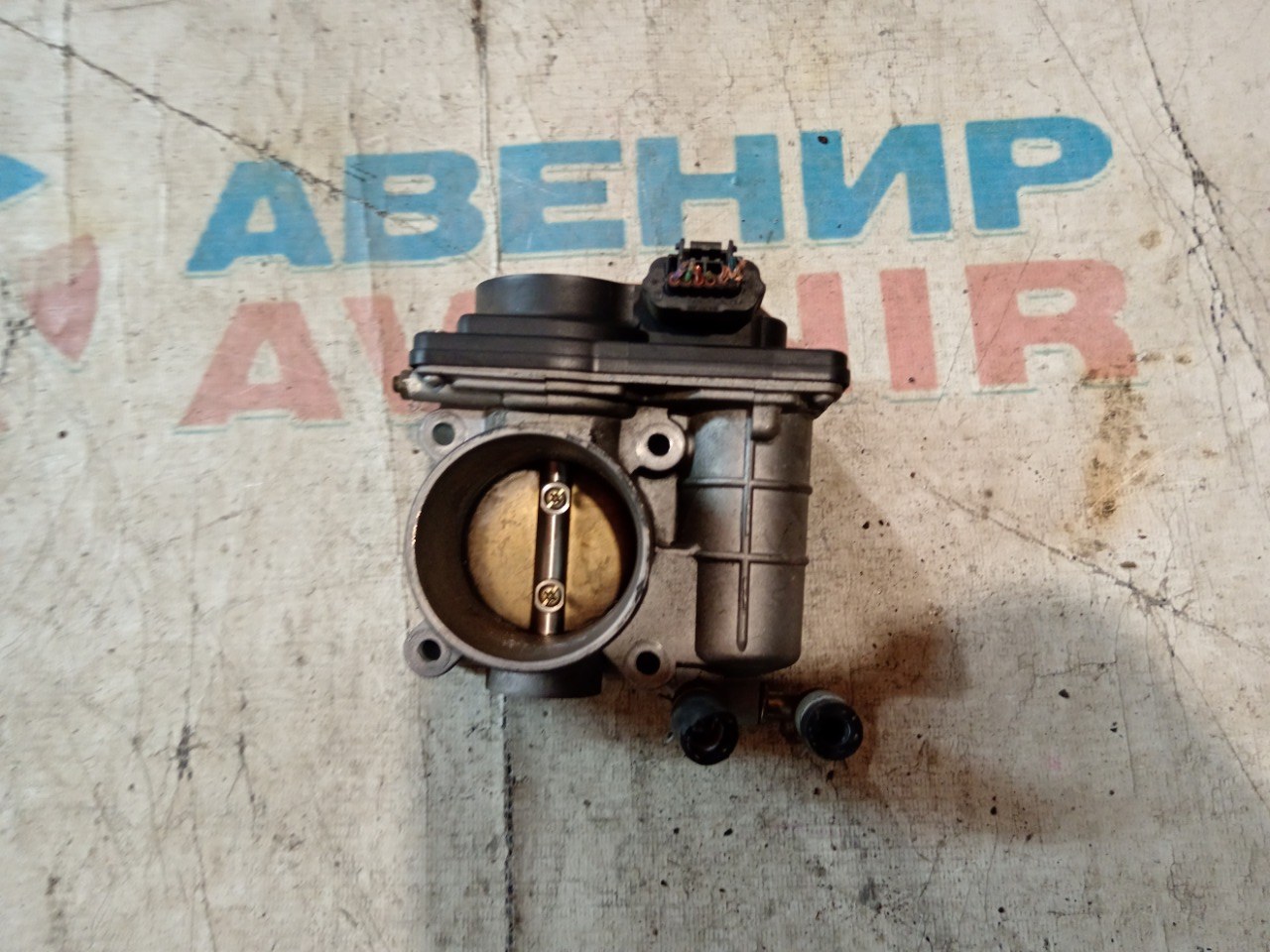 Дроссельная заслонка NISSAN NOTE E11 HR15DE (б/у)