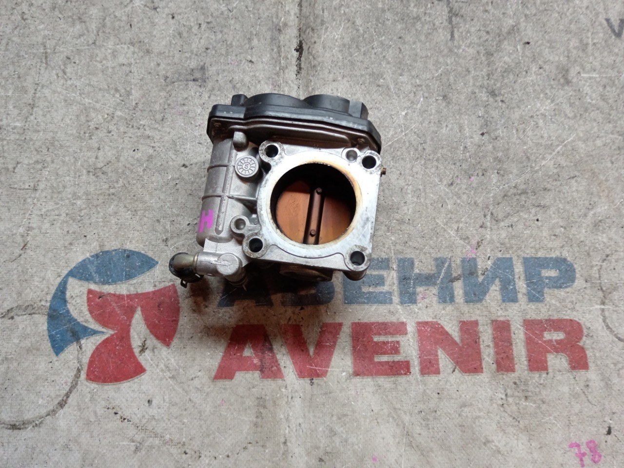 Дроссельная заслонка NISSAN NOTE E11 HR15DE (б/у)