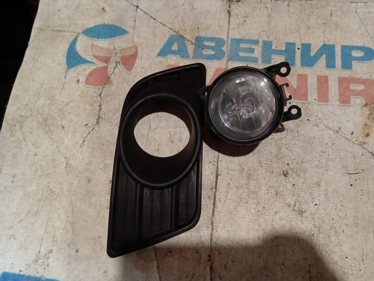 Туманка SUZUKI SWIFT ZC31S передняя правая (б/у)