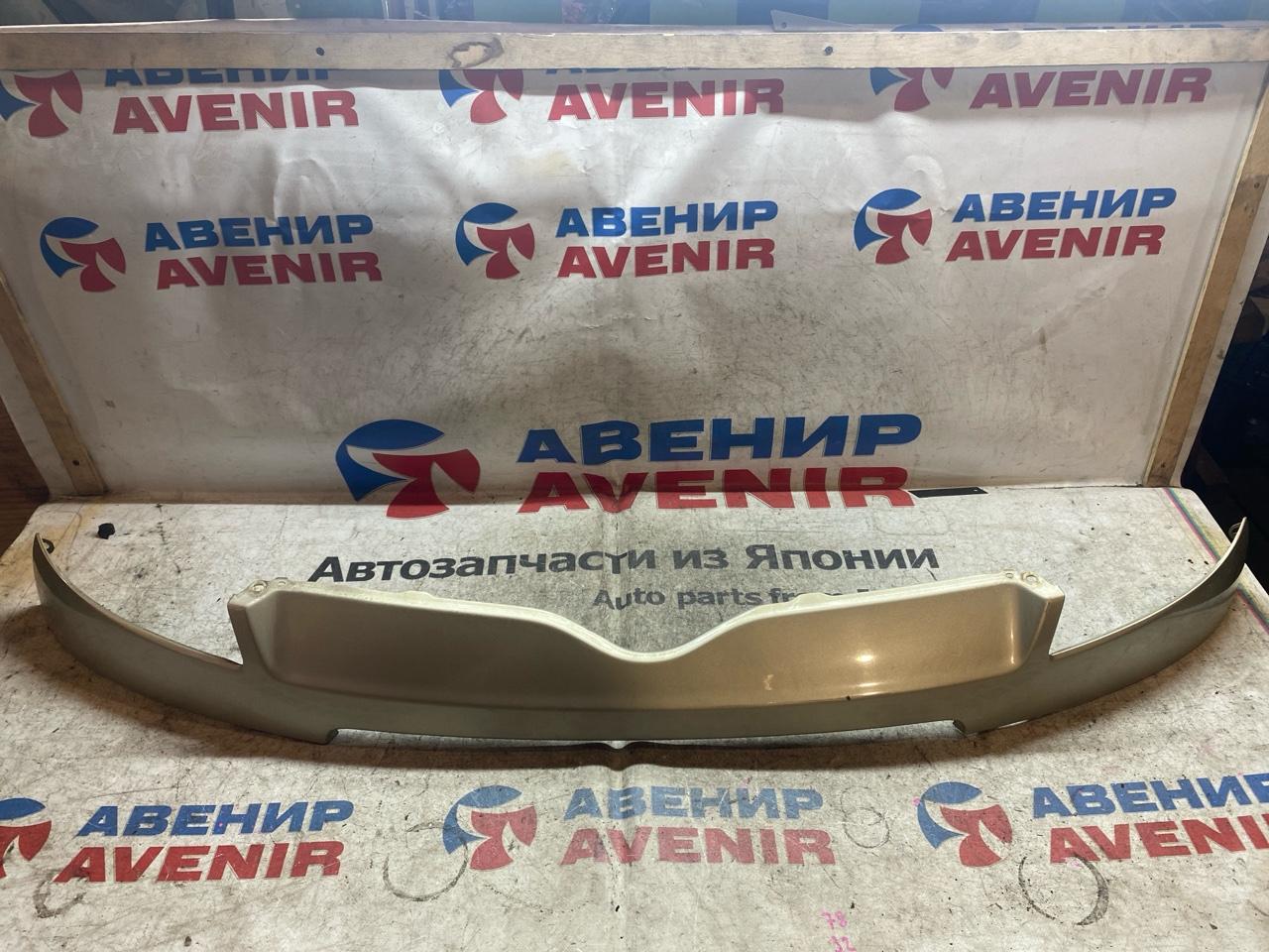 Планка под фары TOYOTA FUNCARGO NCP20 (б/у)