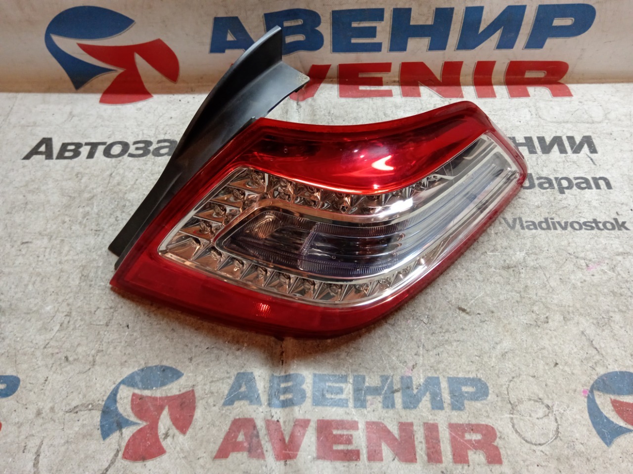 Стоп-сигнал NISSAN TEANA J32 задний правый (б/у)