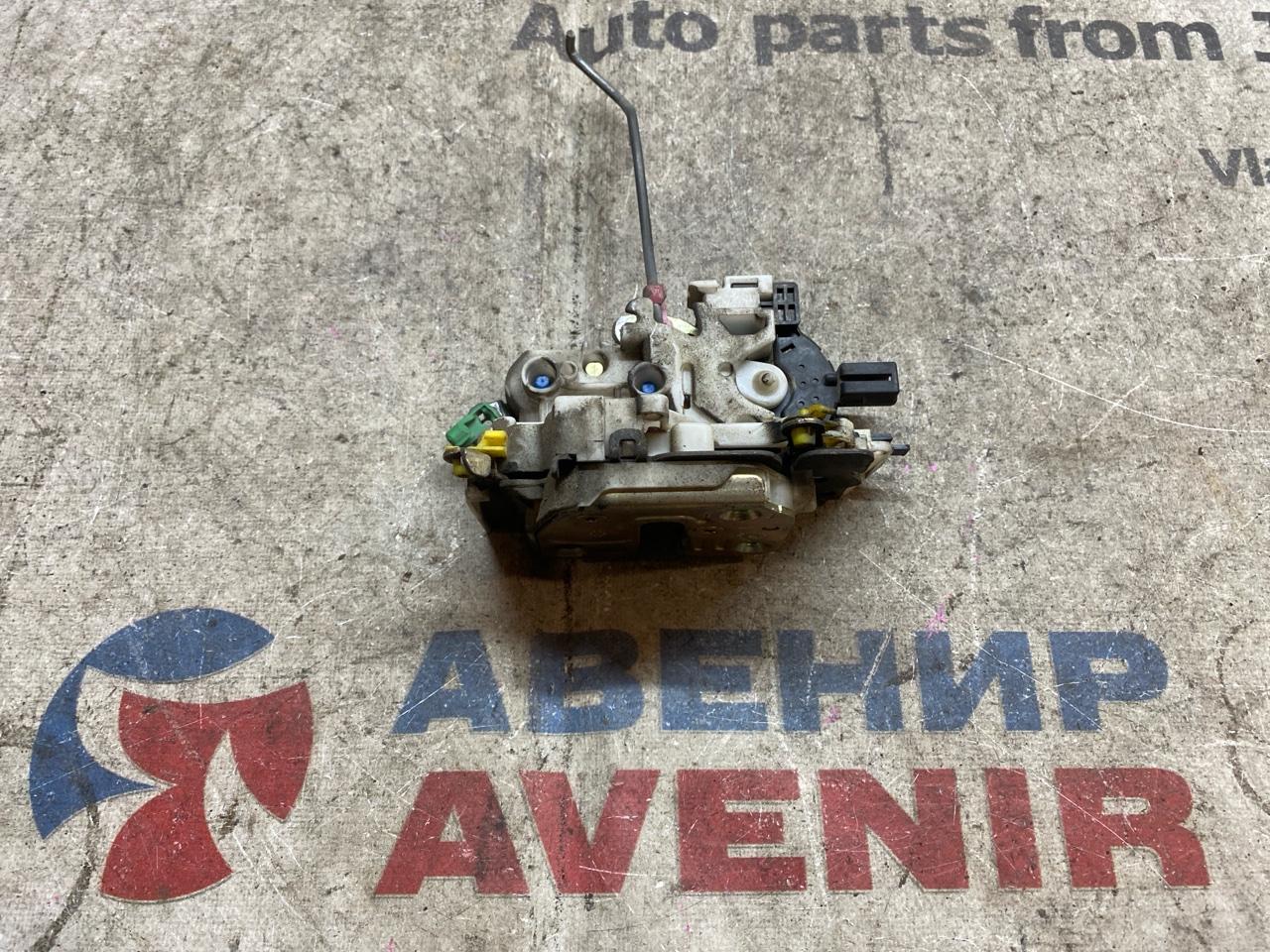 Замок двери NISSAN TERRANO REGULUS JRR50 передний правый (б/у)