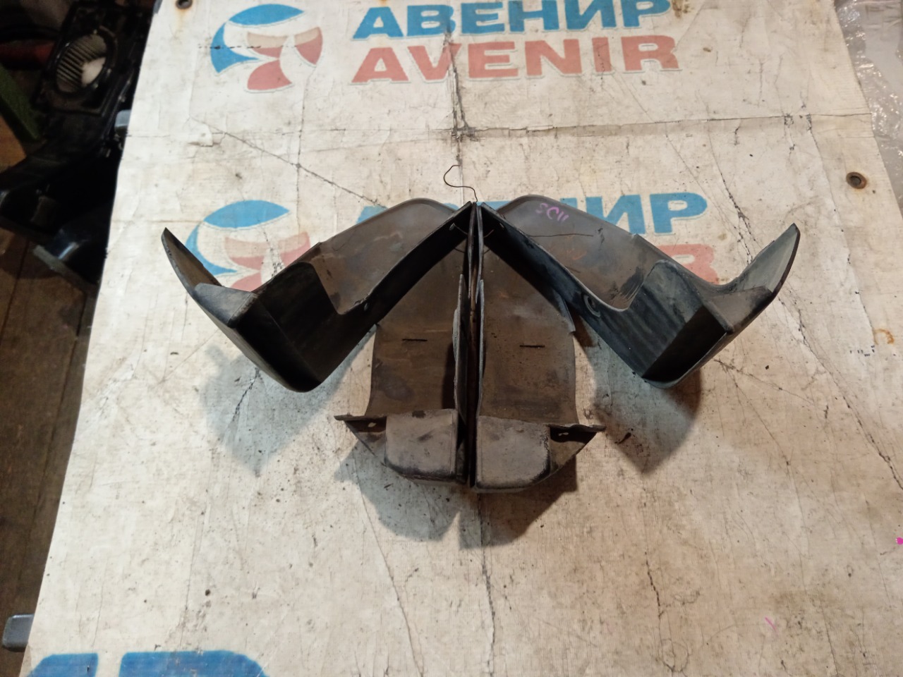 Брызговики комплект NISSAN TIIDA LATIO C11 (б/у)