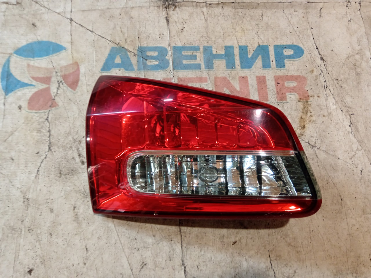 Стоп-вставка NISSAN WINGROAD JY12 задняя левая (б/у)