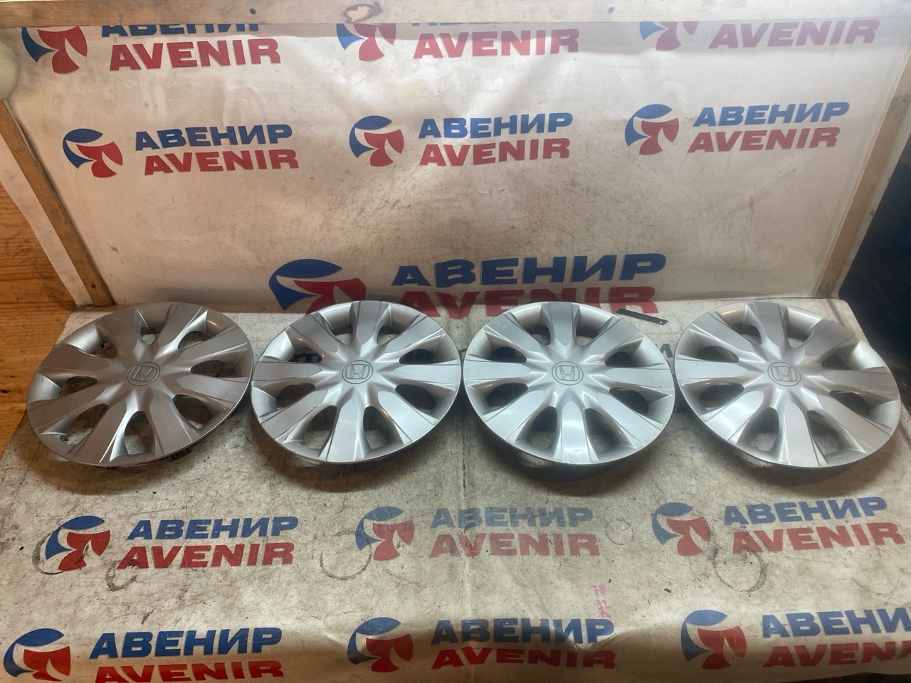 Колпаки на колеса HONDA N-WGN JH1 (б/у)