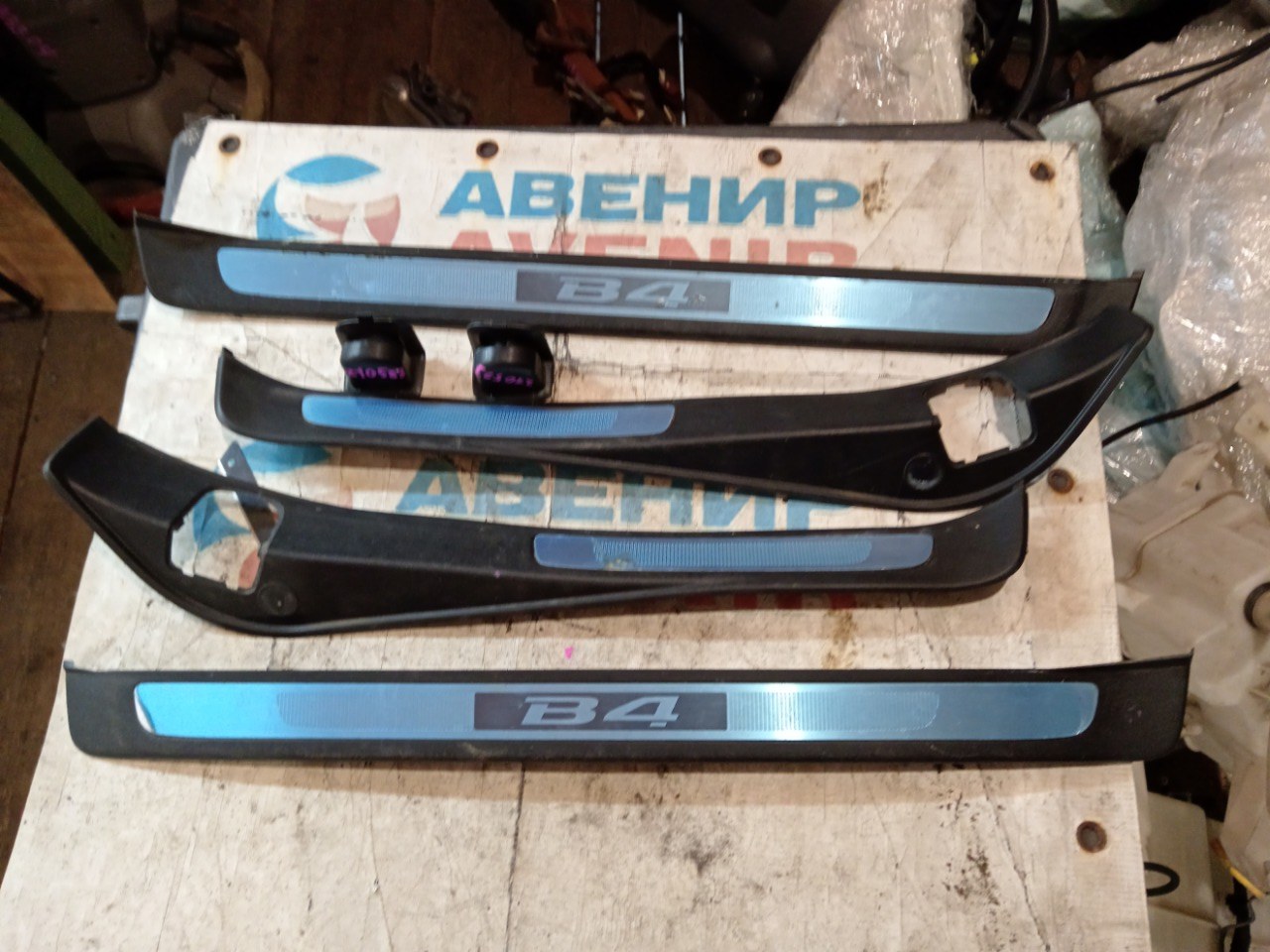 Накладка на порог SUBARU LEGACY BL5 (б/у)