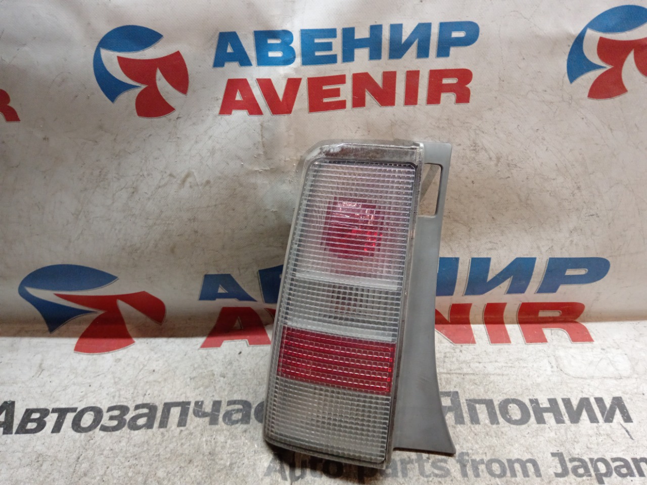 Стоп-сигнал TOYOTA BB NCP30 задний левый (б/у)