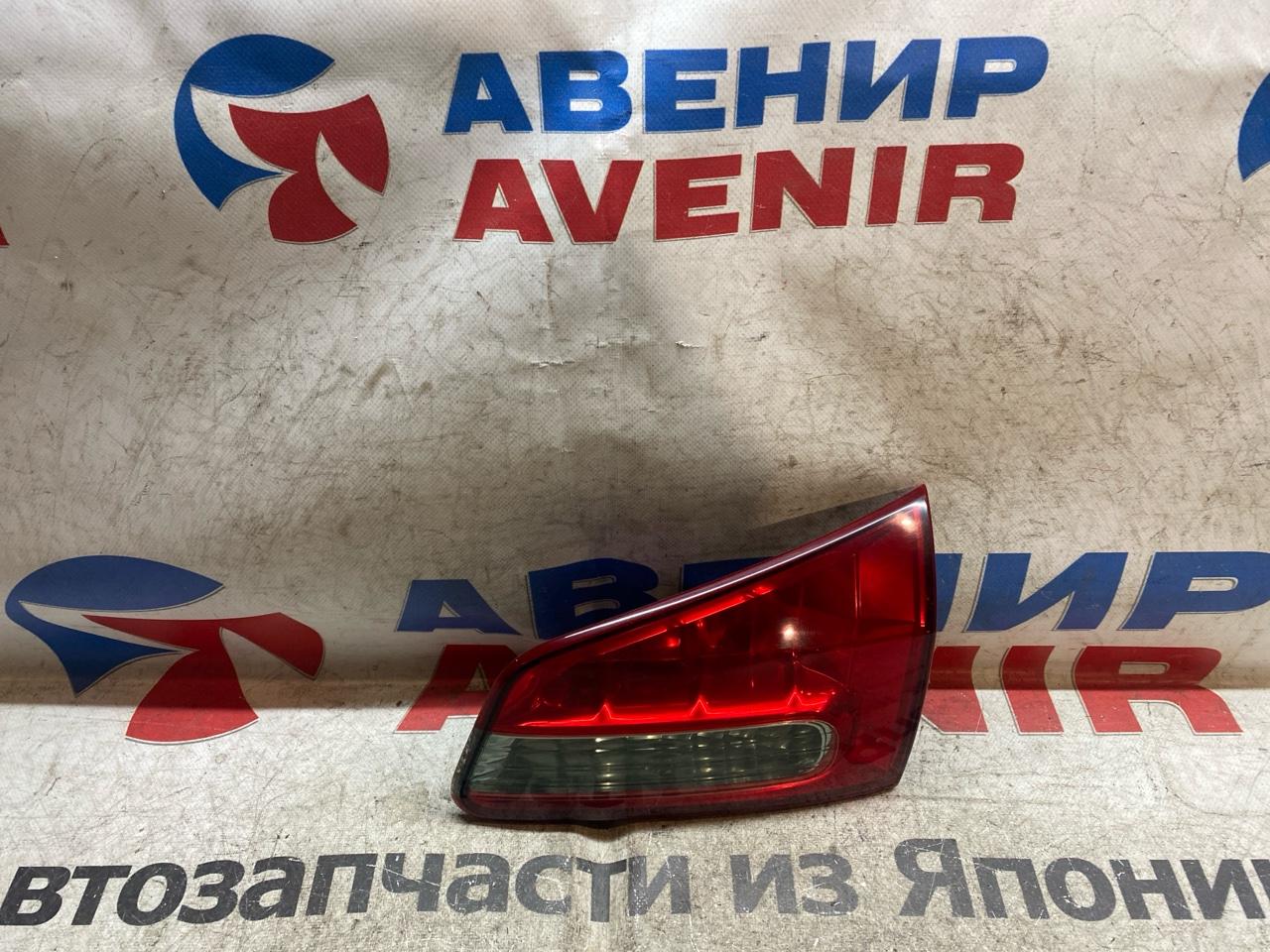 Стоп-вставка NISSAN WINGROAD JY12 задняя правая (б/у)