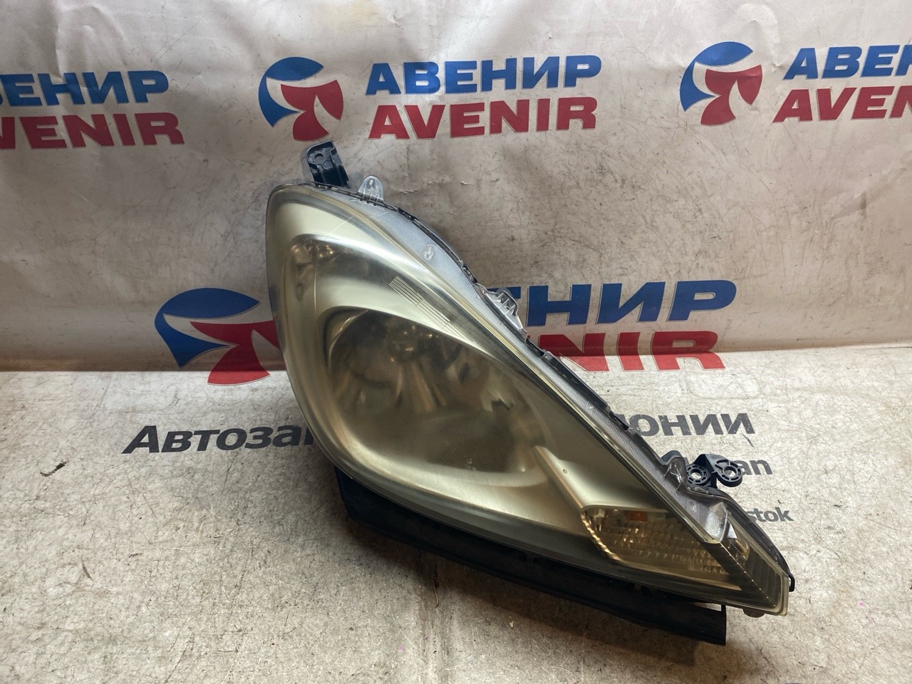 Фара HONDA FIT GE7 передняя правая (б/у)