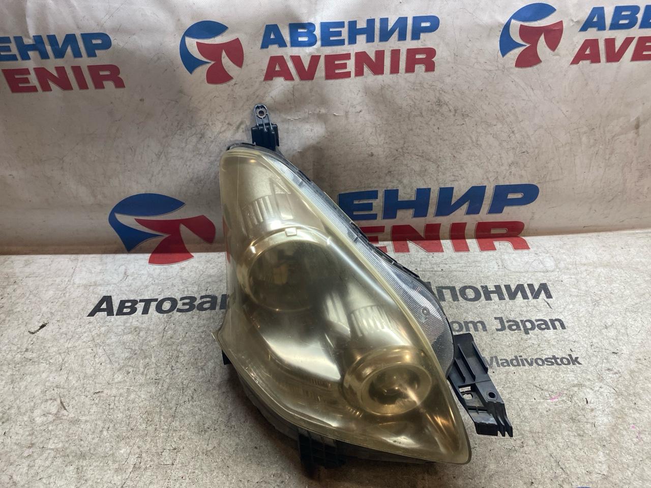 Фара TOYOTA RACTIS NCP100 передняя правая (б/у)